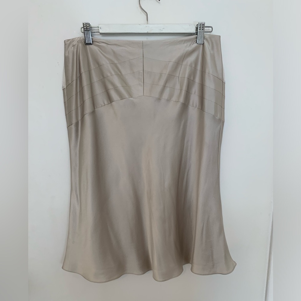 Ann Taylor LOFT 100% silk skirt SIZE 10